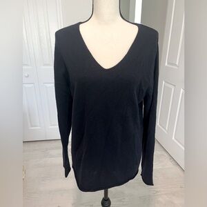 Chelsea & Theodore V-Neck Cashmere Sweater, Navy, Women’s XL, Never Worn